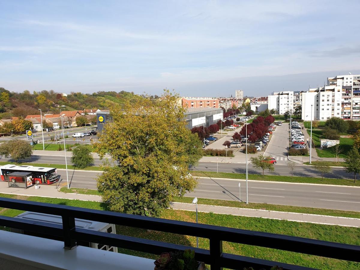 Ferienwohnung Tito Lux Belgrad Exterior foto